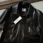 EMMETI (エンメティ) JAXON COCCODRILLO (ジャクソン コッコドリッロ) Lambskin Nappa Leather × Crocodile Leather ラムナッパレザー × クロコダイルレザー ジャケット NERO (ブラック・190/1) Made in italy (イタリア製) 2018 秋冬のイメージ