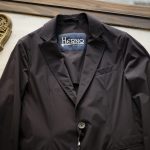 HERNO (ヘルノ) GA0069U Stretch Nylon Jacket (ストレッチ ナイロン ジャケット) 撥水ナイロン 2Bジャケット BLACK (ブラック・9300) Made in italy (イタリア製) 2019春夏新作 【2019春夏分入荷しました】【2019春夏フリー分発売開始】のイメージ