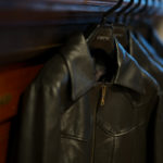 Cuervo (クエルボ) Satisfaction Leather Collection (サティスファクション レザー コレクション) East West(イーストウエスト)  SMOKE(スモーク) BUFFALO LEATHER (バッファロー レザー) レザージャケット BROWN(ブラウン) MADE IN JAPAN (日本製) 2019 秋冬新作 【入荷しました】【フリー分発売開始】のイメージ