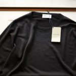 JOHN SMEDLEY (ジョンスメドレー) SICILY (シシリー) 30G Merino Wool (30ゲージメリノウール) クルーネックセーター BLACK (ブラック) Made in England(イギリス製) 2019 秋冬新作  【入荷しました】【フリー分発売開始】のイメージ