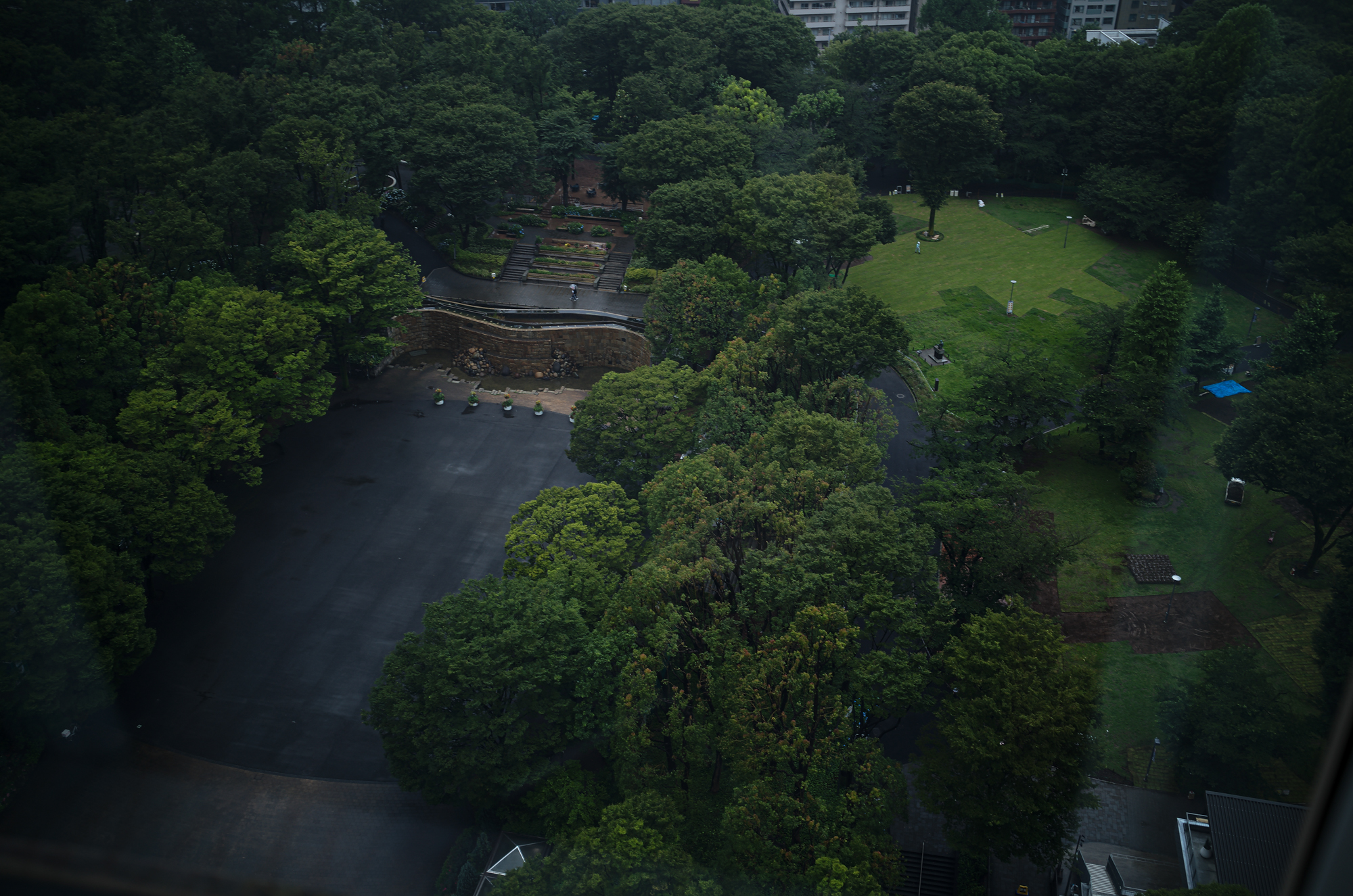 HYATT REGENCY TOKYO ハイアットリージェンシー東京 160-0023 東京都新宿区西新宿2-7-2 東京の中心地 新宿のホテル ハイアット リージェンシー 東京 2023年4月29日 4月30日 HOTEL ALLAMANDA AOYAMA HOTEL ALLAMANDA AOYAMA ホテル アラマンダ 青山 〒107-0061 東京都港区北青山2-7-13 チェックイン　アラマンダ青山 https://hotel-allamanda-aoyama.jp/ Mount Fuji 2022年12月27日火曜 2022.12.25 アルトエデリット Alto e Diritto 師走 虹霓 こうげい 中華 2022年12月20日 火曜  四川料理 一星 移転 那古野 虹霓さん 高級中華 愛知県名古屋市西区那古野1-34-16 052-756-3939 四川料理、中華料理 https://www.instagram.com/china.kougei/# https://omakase.in/r/yk870221 中国菜一星 Kimiyo.Tokyo 恵比寿 大阪とらふぐの会 キミヨトウキョウ 東京都渋谷区恵比寿３丁目２８−１２ ＡＴＹビル 2階 世界中でも、日本だけで食されているふぐ。その歴史は千年以上も昔から引き継がれたものです。それだけ日本人に愛され、文化として根付く「ふぐ」は「日本の食の誉れ」といえるのではないでしょうか。そんな「日本の食の誉れ」を春夏秋冬いつでも最高の状態でご提供できることに、私たちはいつも感謝しています。当店では、主に2〜3キロ前後のサイズの大型ふぐを使用しております（季節により変動あり）。とらふぐの会は会員制の料理店 うしごろ USHIGORO S. NISHIAZABU 東京都港区西麻布2-24-14 Barbizon73 B1F 全席完全個室、すべてにこだわり抜いた"うしごろ"の最高級ブランド各部屋専属の熟練した焼き師が、田村牧場から仕入れた極上希少部位と、岡崎牧場の「近江牛」を匠の技で焼き上げ、ご提供いたします。 牧場・血統にまでこだわり抜いた極上のコースを、世界の銘酒とあわせてご堪能いただけます。【鳥取 田村牧場】黒毛和牛の源流、「但馬」の血統を頑なに守り続ける田村牧場。長期肥育と牝の処女牛にこだわった、最高級の黒毛和牛を育て続けています。【滋賀 岡崎牧場】純血但馬牛の生産者として６代にわたる歴史をもつ岡崎牧場。和牛にかける情熱と味への飽くなきこだわりは、日本三大和牛の一つに称される「近江牛」の中でも最高峰の評価を得ています。"USHIGORO S."- Select ・ Special ・ Stylish ・ Smart ・ Spirit -厳選した特別な食材 ・ 洗練された空間 ・ スマートなサービス ・ 情熱 私たちの想いを『S』の一文字に込め、名付けました。 HOTEL ALLAMANDA AOYAMA HOTEL ALLAMANDA AOYAMA ホテル アラマンダ 青山 〒107-0061 東京都港区北青山2-7-13 チェックイン　アラマンダ青山 https://hotel-allamanda-aoyama.jp/ Roppongi 六本木 片山勇 isamukatayamabacklash ギロッポン 会心の一撃 スナック 恵比寿 歌って飲める、昭和レトロな憩いの場 YEBISU GARDEN PLACE  チェキ ガーデンプレイス スナックオープン 中華風家庭料理 ふーみん (表参道/中華料理)　〒107-0062 東京都港区南青山５丁目７−１７ 03-3498-4466　表参道・青山エリアの南青山の中華料理店、中華風家庭料理 ふーみんのオフィシャルページです　CHACOあまみや　千駄ヶ谷の有名なステーキ屋「CHACOあめみや」 炭焼きステーキ 〒151-0051 東京都渋谷区千駄ケ谷１丁目７−１２ 03-3402-6066 http://chacoamemiya.com/sp/ １９７９年（昭和５４年）に開店してから当時のままの姿の店内は重みを感じる。　（お客様からは「昭和の香りがする・・」と言われます）真っ白だった壁も年月を感じさせる趣がある。店内に入るとまず目に入るのが、大きな炭焼きの竈。営業当時からの肉の旨みを沢山吸い込んでいるかも・・・。１９７９年（昭和５４年）に開店してから当時のままの姿の店内は重みを感じる。　（お客様からは「昭和の香りがする・・」と言われます）真っ白だった壁も年月を感じさせる趣がある。店内に入るとまず目に入るのが、大きな炭焼きの竈。営業当時からの肉の旨みを沢山吸い込んでいるかも・・・。炭で焼かれたステーキのお皿は鉄板ではなく鋳物です。牛肉は融点が高いため冷めやすい鉄板ではすぐに肉が固くなってしまいます。チャコのお皿は長い時間温かいので柔らかい牛肉をゆっくりご賞味いただけます。ワイン片手に語らいながら心安らぐ美味しい時間をお過ごしください。LA BISBOCCIA　ラ・ビスボッチャ/LA BISBOCCIA (広尾/イタリアン) RISTORANTE LA BISBOCCIA 〒150-0013 東京都渋谷区恵比寿2-36-13 広尾MTRビル1F "イタリア政府公認レストラン"として選ばれた本格的イタリアン。スタッフもイタリア人が中心で、イタリアにいる気分になれそうな空間。 https://labisboccia.tokyo/ 愛知 名古屋 Vineria Cassini ヴィネリア カッシーニ 東別院 イタリアン 愛知県名古屋市中区伊勢山1-9-13 伊勢山ハイツ1F #1F Iseyamahaitsu, 1-9-13 Iseyama Naka-ku, Nagoya-shi, Aichi-ken 460-0026, Japan イタリアを旅するような気分で楽しむ郷土料理と様々なワイン "Vineria(ヴィネリア)とは、イタリア語でVino(ワイン)＋Osteria(食堂)を足した造語です。 イタリアの郷土料理とその土地で造られた様々なワインをイタリアを旅するような気分でお楽しみいただけます。 「イタリア現地の味」を目指した素材を生かすストレートかつ伝統的なイタリア料理をアラカルトもしくはコースでお楽しみください。 約200種類のイタリアワインの中から、ソムリエがベストなワインを選びます。お料理やお好みに合わせたグラスワインやワインコースもご用意しております。"2021年10月15日 煖 MEI メイ イタリアン 国際センター 名古屋市西区那古野1-23-2 四間道糸重3 mei-nagoya.com shikemichi サンタキアラ Santa Chiara コース 18時一斉スタート きのこ キノコ 森内敬子　モーゼ十戒　ナナツモリピノノワール 2016 pinot noir ドメーヌタカヒコ 曽我貴彦 北海道余市郡余市町登町1395  ワイン名古屋市東区徳川町　天然キノコ MEI 那古野 ネコ 猫　にゃんこ 愛知 名古屋 Alto e Diritto altoediritto アルトエデリット カウンター7席 えごま　味噌カツ ミソカツ みそかつ とんかつ 東別院 〒460-0021 愛知県名古屋市中区平和2丁目16-15 052-323-0963  鶴舞線のガード下にあるトンカツの美味しいお店 みそかつ えごま　和食 美奈登 ミナト 老舗焼肉店 神宮前/焼肉 レトロ モクモク 味噌ダレ とんちゃん 熱田 ホルモン ヤキニク とんねるず ペレ きたなシュラン 懐かし 名鉄堀田駅から徒歩20分 瑞穂区 〒467-0879 愛知県名古屋市瑞穂区平郷町2-6-2 LA VAGABONDE ラ・ヴァガボンド フレンチ フランス料理 鶴舞 ラヴァカボンド chef ryousuke iwamoto 岩本龍介 予約のとれないフレンチ 名店 美食家 放浪者 旅人 愛知県名古屋市中区千代田2丁目14-24 キャノンピア鶴舞 1F 愛知 名古屋 Alto e Diritto altoediritto アルトエデリット 超絶フレンチ ドレスコード ディナー STEAK HOUSE Beef Okuma ステーキハウス ビーフオークマ 名古屋店 霜降り黒毛和牛 サーロイン フィレ シャトーブリアン 仙台牛 宮城牛 近江牛 150g 200g ハンバーグ 松坂屋 名古屋店 愛知　名古屋 Alto e Diritto altoediritto  GW休暇 Alto e Diritto アルトエデリット altoediritto 愛知 名古屋 ゴールデンウィーク 休暇 炭火焼肉 煖  だん ダン 愛知 名古屋 焼き肉  名駅店 瑞穂本店 Alto e Diritto altoediritto アルトエデリット 夢 希望 Dream FREEMASONRY フリーメーソン AUDEMARS PIGUET オーデマピゲ SEX PISTOLS セックスピストルズ JOY DIVISION ジョイディヴィジョン DAVID BOWIE デヴィットボーウィ THE VELVET UNDERGROUND ザベルベットアンダーグラウンド THE ROLLING STONES ザローリングストーンズ QUEEN クイーン LED ZEPPELIN レッドツェッペリン Alto e Diritto アルトエデリット 愛知 名古屋 Italy MOORER ムーレー / BELVEST ベルベスト / ISAIA イザイア / LUCA GRASSIA ルカグラシア / Alfredo Rifugio アルフレードリフージオ / LARDINI ラルディーニ / De Petrillo デ・ペトリロ / TAGLIATORE タリアトーレ / Sealup シーラップ / EMMETI エンメティ / CINQUANTA チンクアンタ / SILENCE サイレンス / MOLEC モレック / Finamore フィナモレ / ORIAN オリアン / AVINO Laboratorio Napoletano アヴィーノ / INCOTEX インコテックス / INCOTEX SLACKS インコテックススラックス / PT TORINO ピーティートリノ / BERWICH ベルウィッチ / VIGANO ヴィガーノ / RICHARD J.BROWN リチャードJブラウン / FEDELI フェデーリ / MANRICO CASHMERE マンリコカシミヤ / ZANONE ザノーネ / Cruciani クルチアーニ / GRAN SASSO グランサッソ / Settefili Cashmere セッテフィーリカシミア / Girelli Bruni ジレリブルーニ / ENZO BONAFE エンツォボナフェ / FERRANTE フェランテ / GHOUD ゴード / ACATE アカーテ / Cisei シセイ / STEFANO RICCI ステファノリッチ / ALPO アル France Georges de Patricia ジョルジュドパトリシア / SAINT LAURENTサンローラン / CELINE セリーヌ / AUBERCY オーベルシー / lucien pellat-finet ルシアンペラフィネ / NATIONAL STANDARD ナショナルスタンダー U.S.A. South Paradiso Leather サウスパラディソ / JACQUESMARIEMAGE ジャックマリーマージュ / MARC MARMEL マークマーメル / WHITE'S BOOTS ホワイツブーツ / JUTTA NEUMANN ユッタニューマン England GRENFELL グレンフェル / J&M DAVIDSON ジェイアンドエムディヴィッドソン / JAMES GROSE ジェームスグロース / JOHN SMEDLEY ジョンスメドレー / Johnstons ジョンストンズ Other FIXER フィクサー / cuervo bopoha クエルボ ヴァローナ / BACKLASH The Line バックラッシュ ザライン / RIVORA リヴォラ / C.QP / Order Suit オーダースーツ 愛知 名古屋 Alto e Diritto altoediritto アルトエデリット