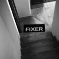 FIXER (フィクサー) FMT-01 LOGO MAT ロゴマット BLACK × WHITE (ブラック×ホワイト)のイメージ