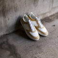 WH WHA-1900 New Vodka Leather SNEAKERS BEIGE × WHITE 2024SS【Size 8】のイメージ