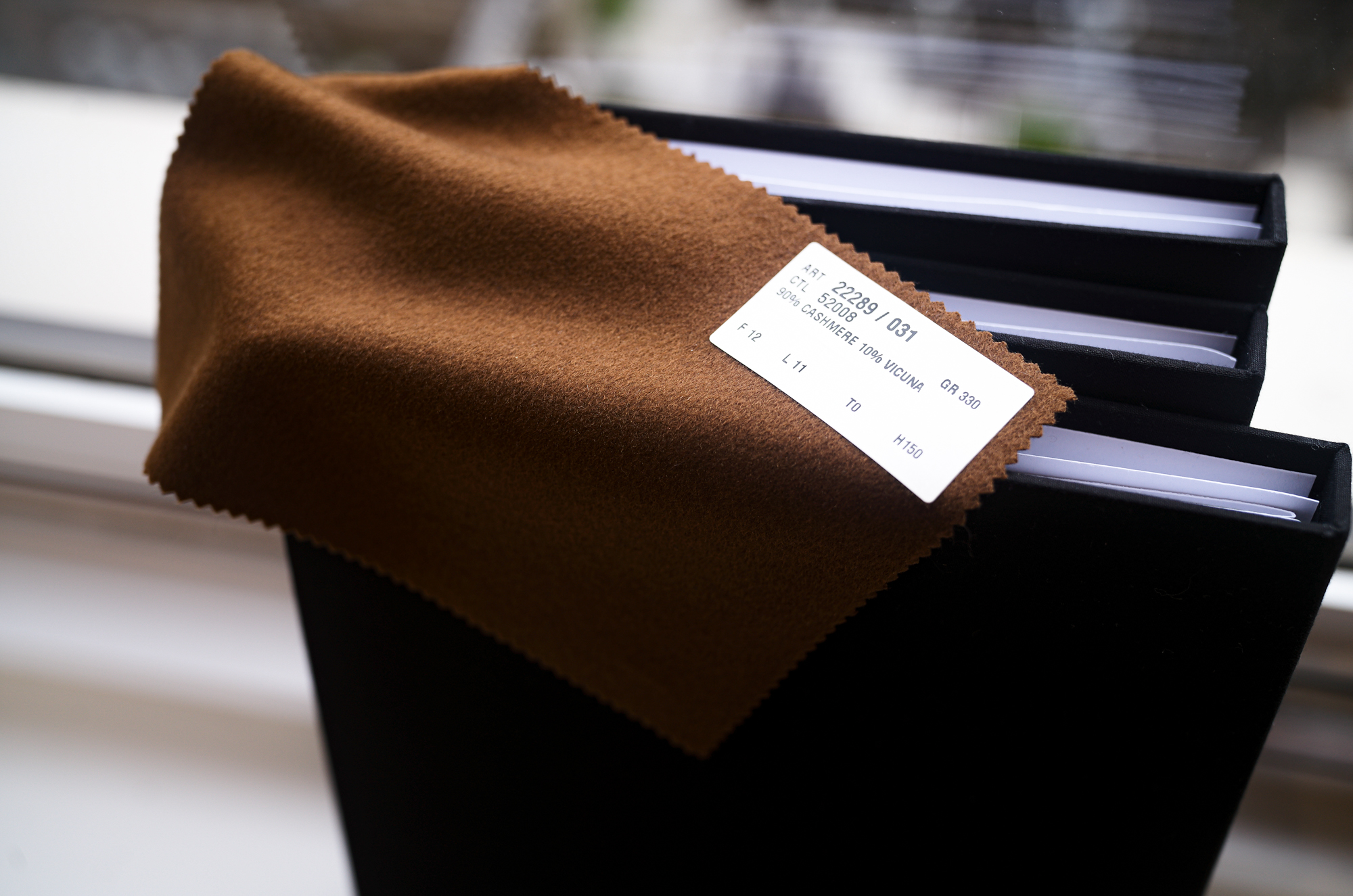 BELVEST(ベルベスト) NEW CLASSIC POLO COAT CASHMERE VICUNA カシミヤ ビキューナ ニュークラシックポロコート CAMEL (キャメル・031) Made in italy (イタリア製) 2024AW 【ご予約開始】愛知 名古屋 Alto e Diritto altoediritto アルトエデリット 雲上ポロコート 限定