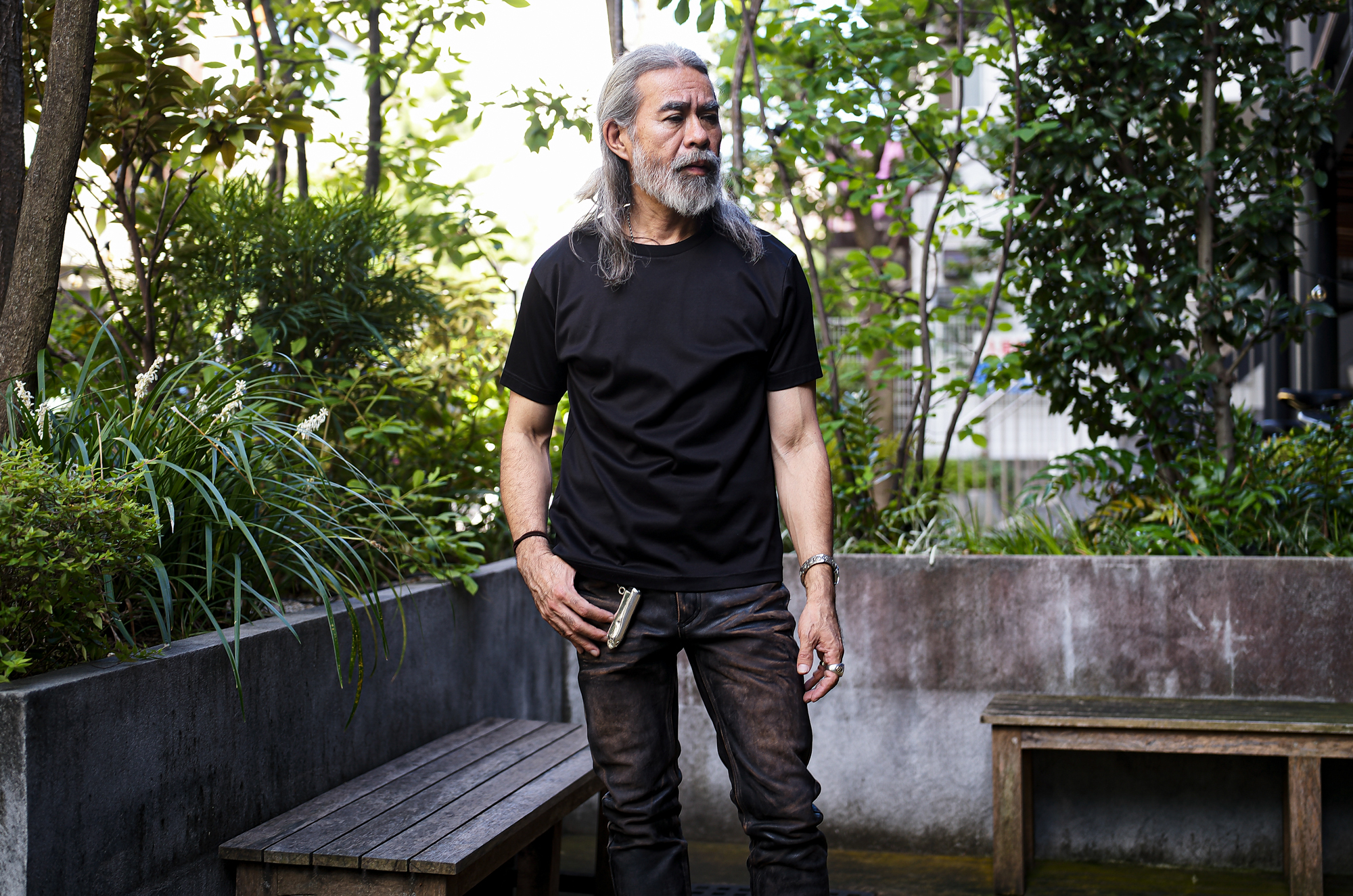 ISAMU KATAYAMA BACKLASH The Line "T-268" Crew Neck T-shirt BLACK 2025春夏 【ご予約開始】 イサムカタヤマバックラッシュ クルーネックTシャツ スーピマコットン 半袖Tシャツ ブラック 愛知 名古屋 Alto e Diritto altoediritto アルトエデリット