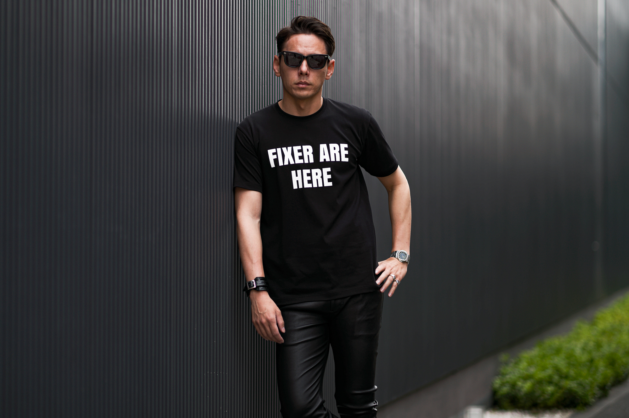 FIXER (フィクサー) FTS-05 FIXER ARE HERE プリントTシャツ BLACK (ブラック)  【ご予約開始】【2024.8.25(Sun)～2024.9.08(Sun)】愛知 名古屋 Alto e Diritto altoediritto アルトエデリット