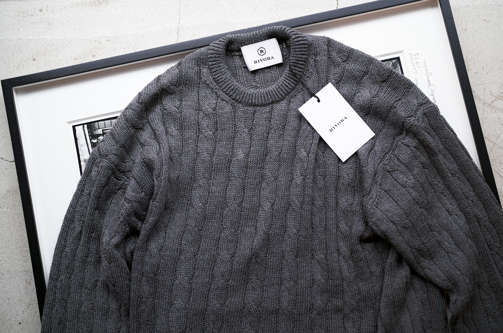 RIVORA (リヴォラ) Linen Silk Wool Cable Pull-Over (リネン シルク ウール ケーブル プルオーバー) リネンシルクウール ケーブル クルーネック セーター GRAY (グレー・020) MADE IN JAPAN (日本製) 2024秋冬 【入荷しました】【発売開始】愛知 名古屋 Alto e Diritto altoediritto アルトエデリット