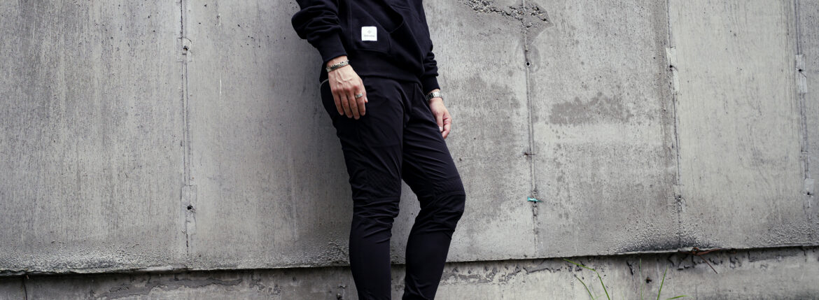 Volturno (ヴォルトゥルノ) Stretch Nylon Back Slim Biker Rib Pants ストレッチ ナイロン バイカー リブパンツ BLACK (ブラック) 2024春夏新作のイメージ