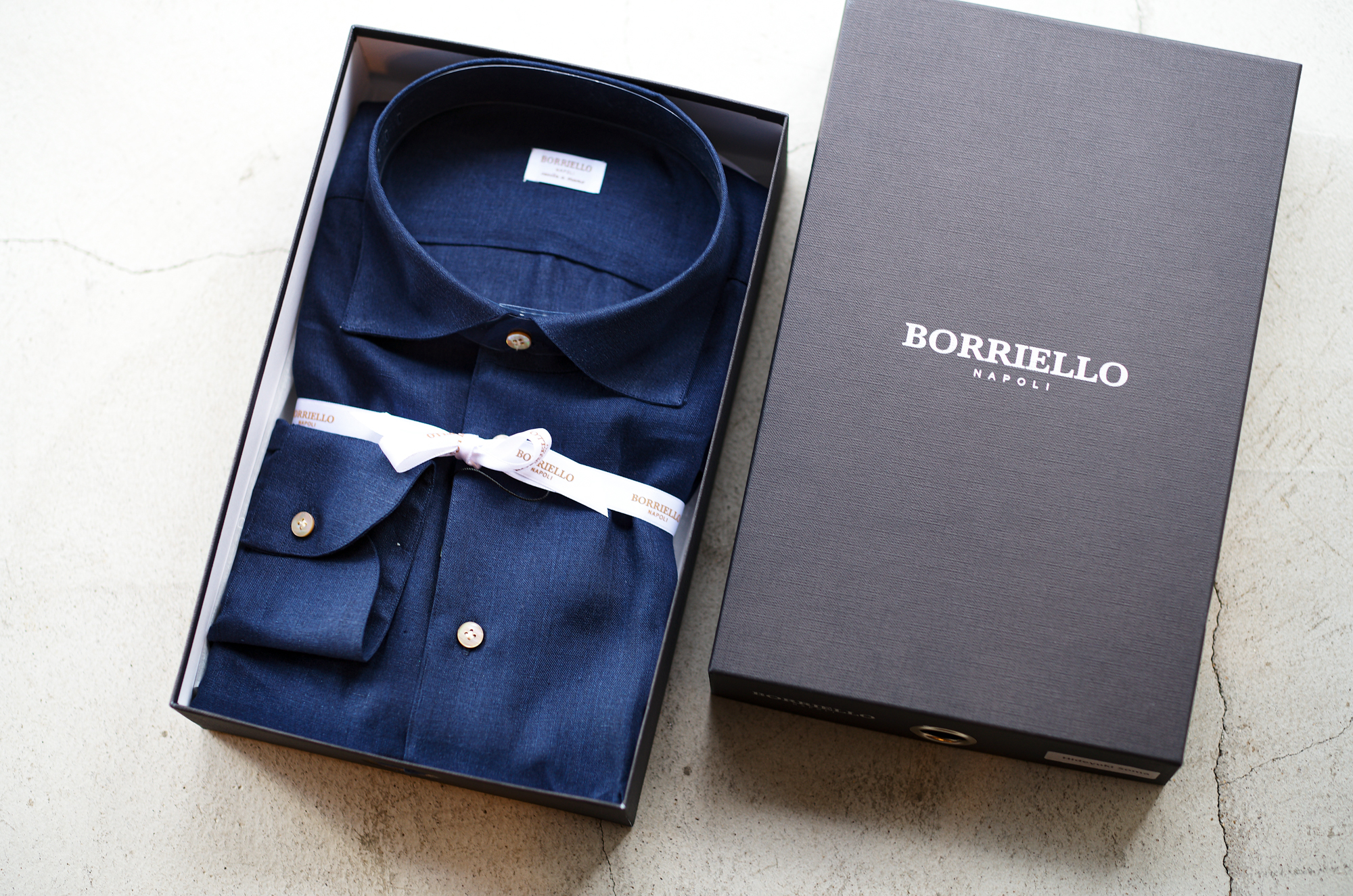 BORRIELLO "MADE TO MEASURE" ATHENE Linen INDIGO BLUE 2025 ボリエッロ リネン ブロード ワンピースカラー シャツ インディゴブルー 愛知　名古屋 Alto e Diritto altoediritto アルトエデリット