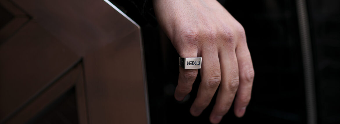 FIXER(フィクサー) FIXER SIGNET RING 925 SILVER シグネットリング SILVER(シルバー) 【2025.1.25(Sat)～2025.2.09(Sun)】のイメージ