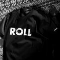 ROLL × FIXER FTS-12 “ROLL” Logo Print T-shirt BLACKのイメージ