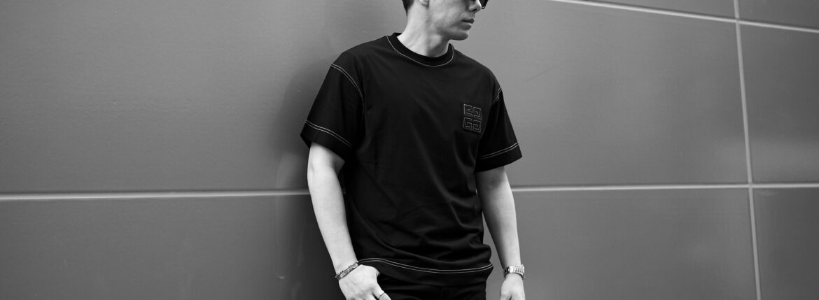 GIVENCHY（ジバンシー）4G Classic fit t-shirt (4G クラシック フィット Tシャツ) ルーズフィット Tシャツ BLACK × WHITE (ブラック×ホワイト) 2025春夏新作のイメージ