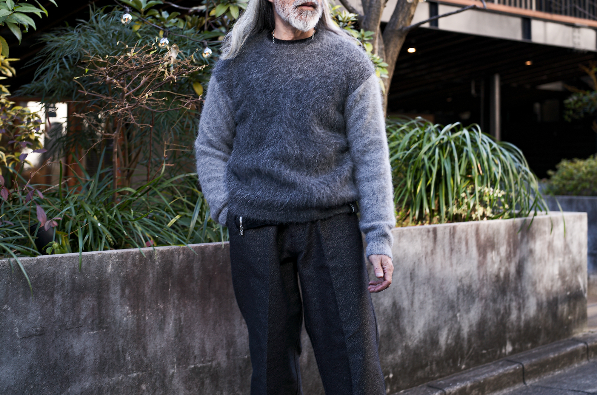 ISAMU KATAYAMA BACKLASH BUSHY KN-785-01 Alpaca Mohair Combination Knit D,GRAY × GRAY 2025AW【ご予約開始】 イサムカタヤマバックラッシュ アルパカ モヘア コンビネーションニット ダークグレー グレー ニット バックラッシュニット 愛知 名古屋 Alto e Diritto altoediritto アルトエデリット